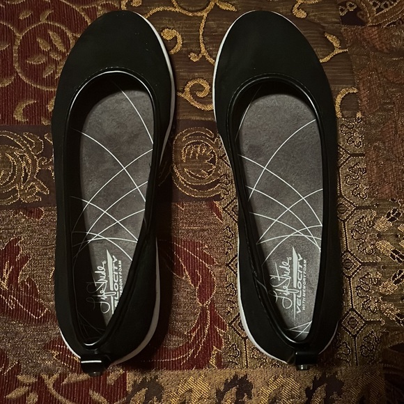 Life Stride Velocity Memory Foam Wedge Slip Ons - Picture 2 of 4